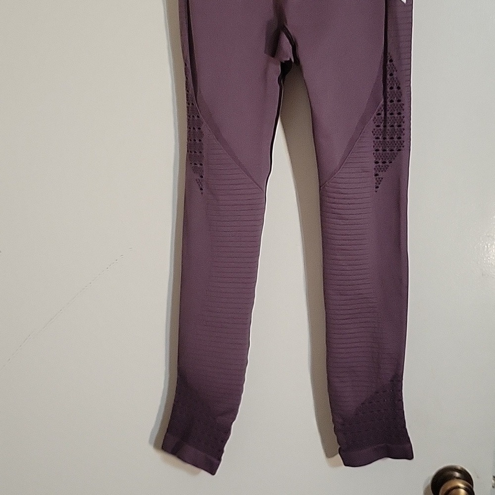 Gymshark Vital Seamless Leggings High Waisted Athletic Purple Size Unknown - Picture 7 of 7